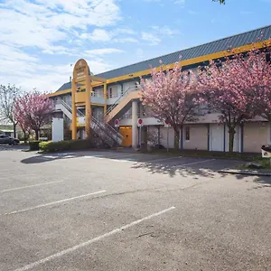 Premiere Classe Lyon Est - Bron Eurexpo Décines-Charpieu