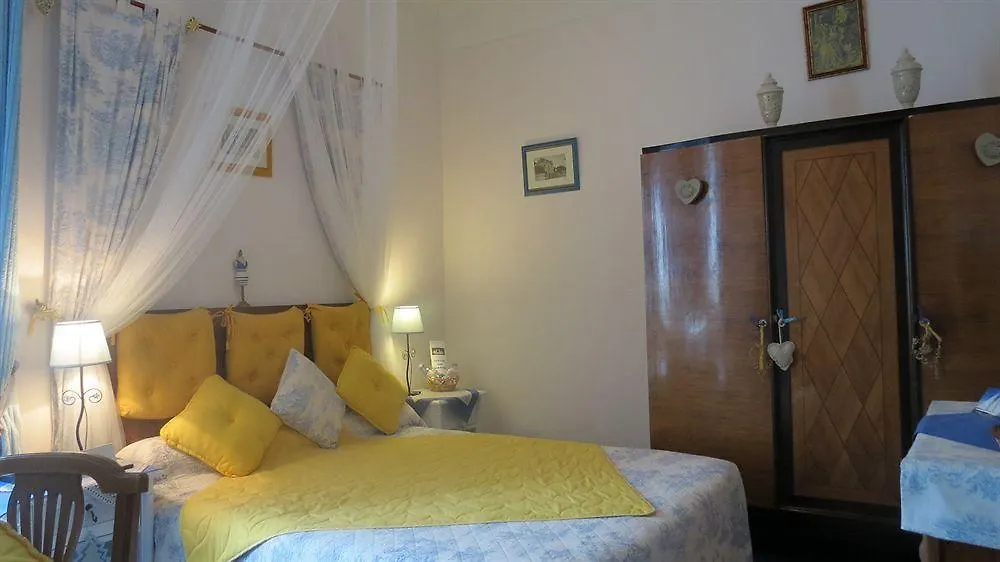 Hotel Les Cygnes Évian-les-Bains
