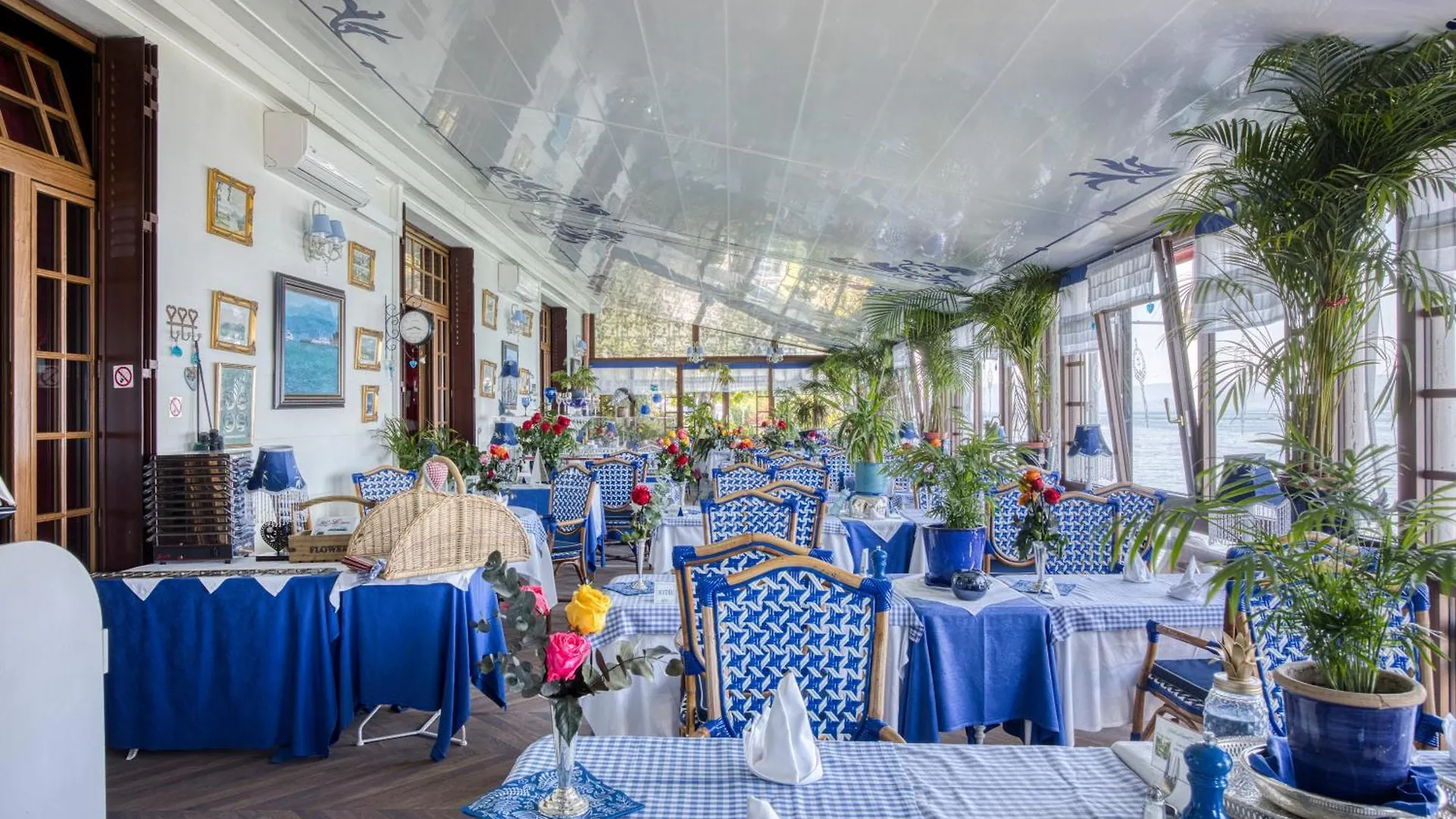 Les Cygnes Hotel Evian-les-Bains