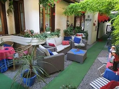 Hotel Les Cygnes Évian-les-Bains