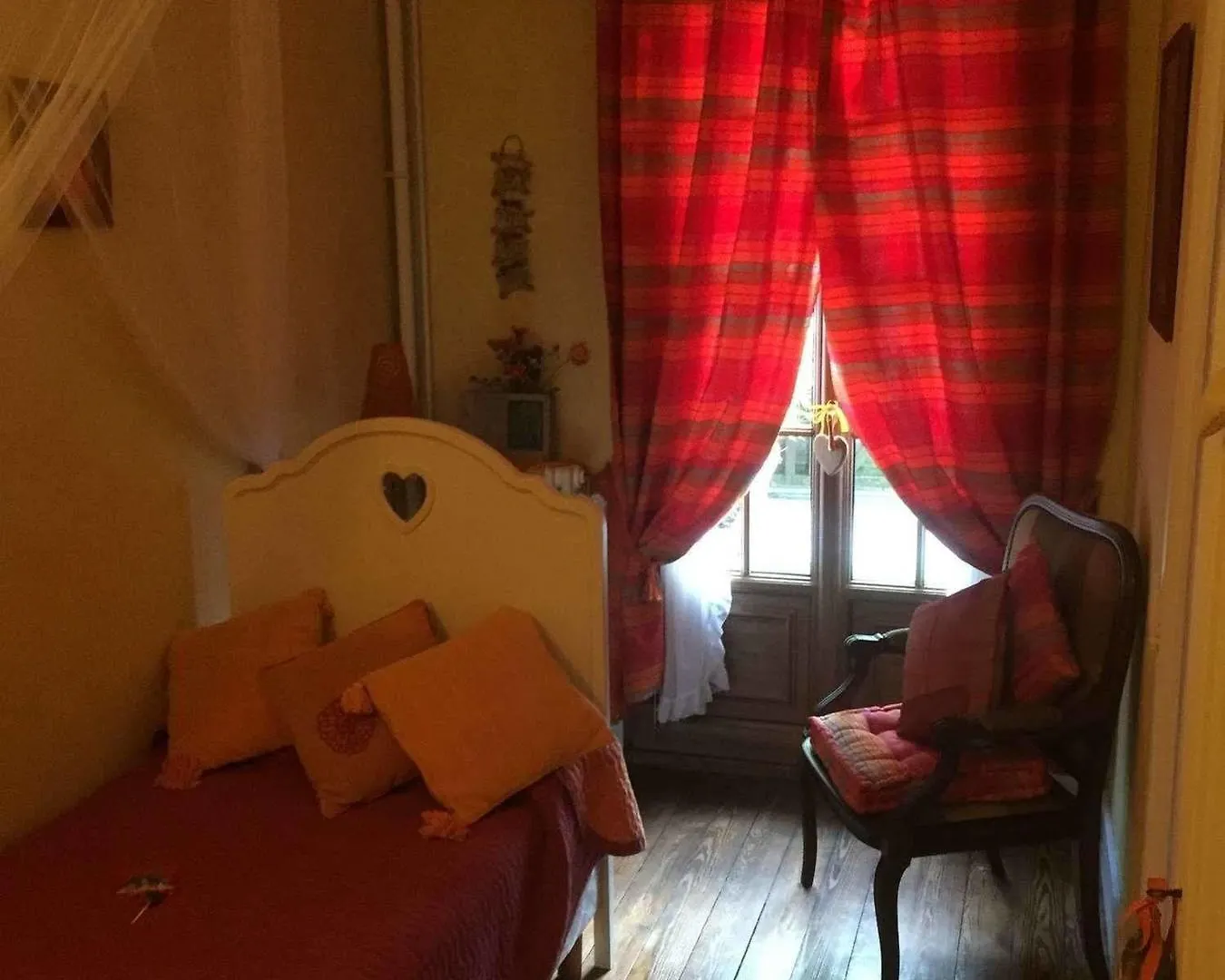Hotel Les Cygnes Évian-les-Bains 3*,  Francia